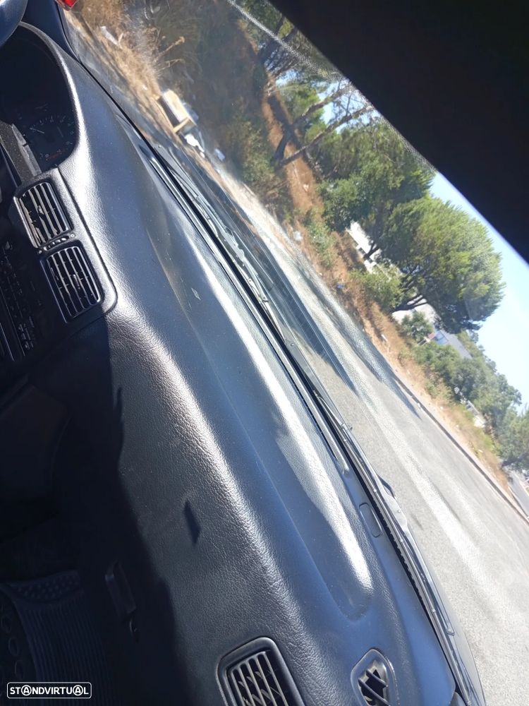 Nissan 100 NX 1.6 - 11