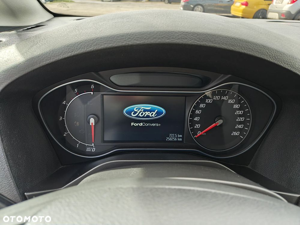 Ford S-Max 2.0 TDCi DPF Platinium X - 19