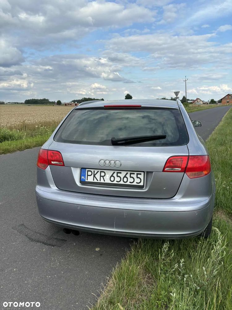 Audi A3 2.0 FSI Ambition - 3