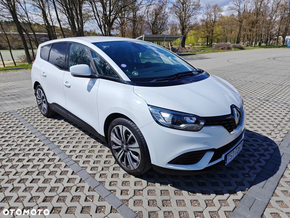 Renault Grand Scenic - 1