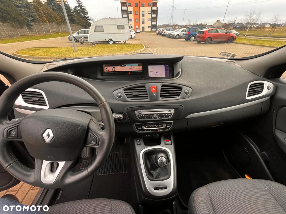 Renault Scenic 1.5 dCi Authentique - 13