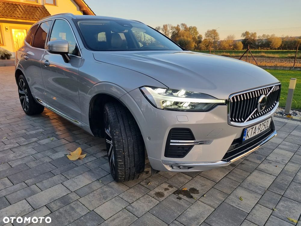 Volvo XC 60 B5 B AWD Ultimate Bright - 2