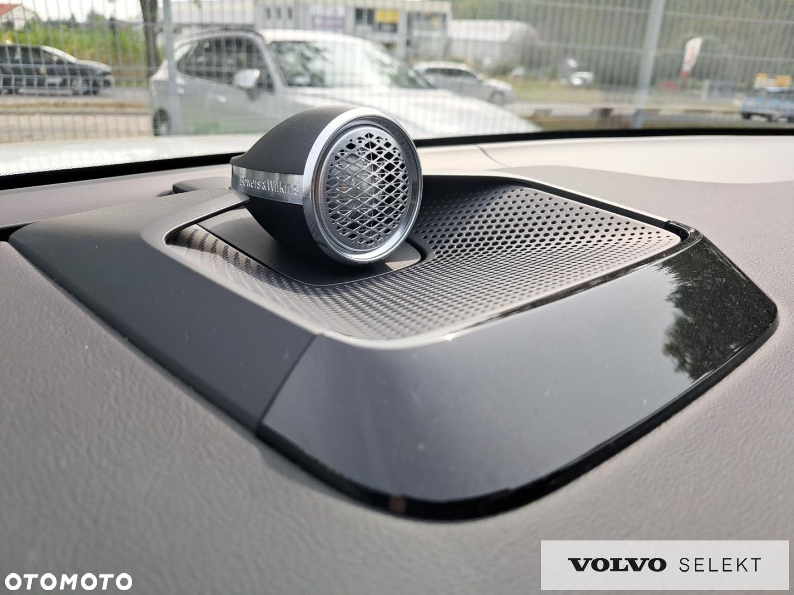 Volvo EX90 - 24