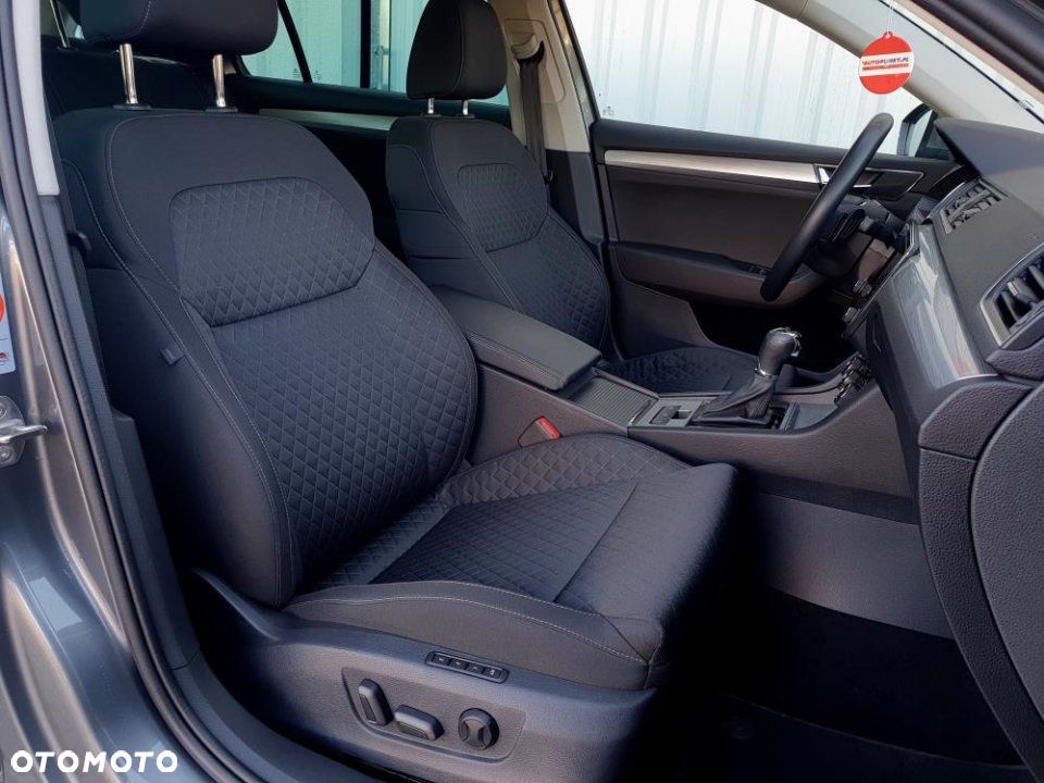 Skoda Superb - 11