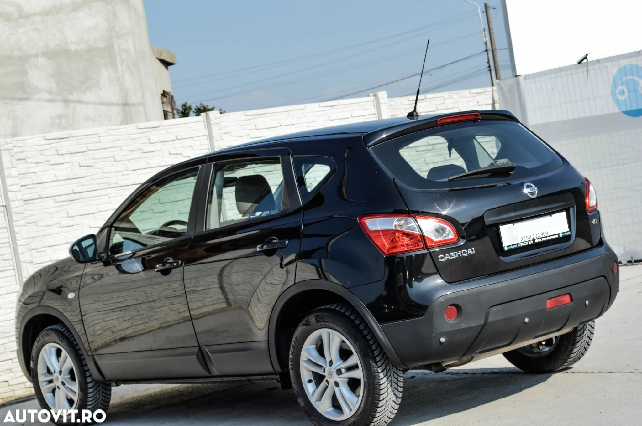 Nissan Qashqai 1.5 DCI Start/Stop N-Connecta - 4