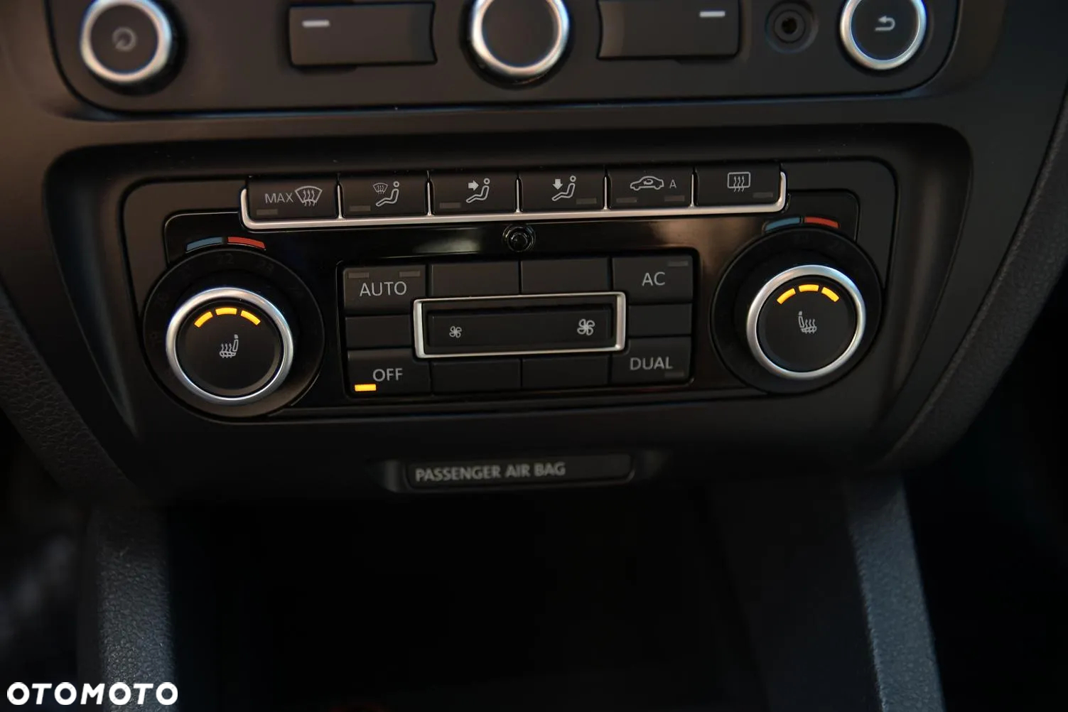 Volkswagen Jetta - 31