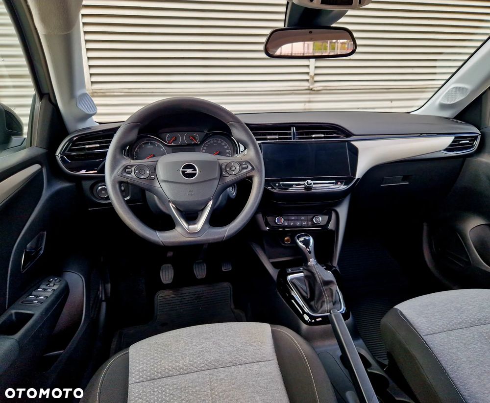 Opel Corsa 1.2 Business S&S - 24