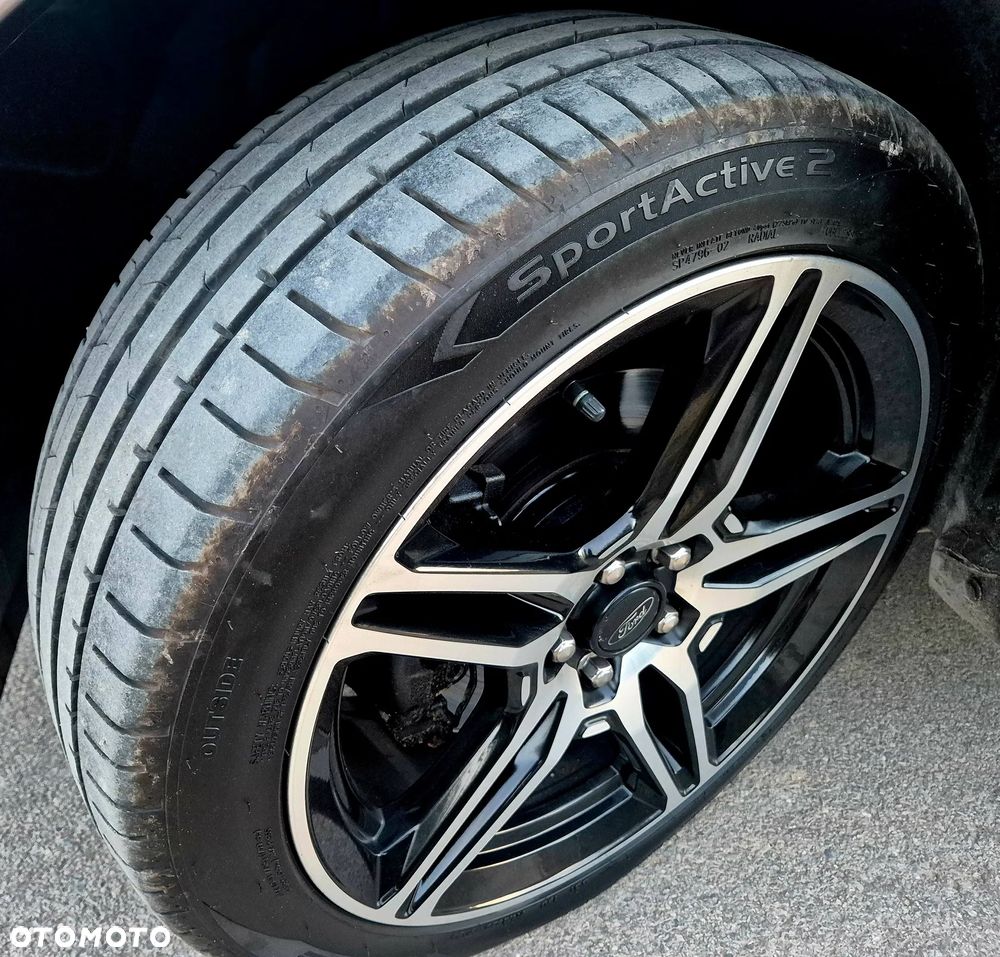 Ford Kuga 2.0 TDCi 4x4 Vignale - 30