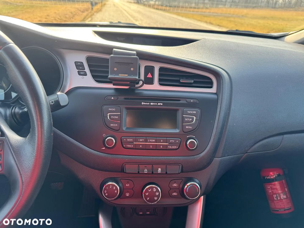 Kia Ceed 1.6 CRDi L - 21