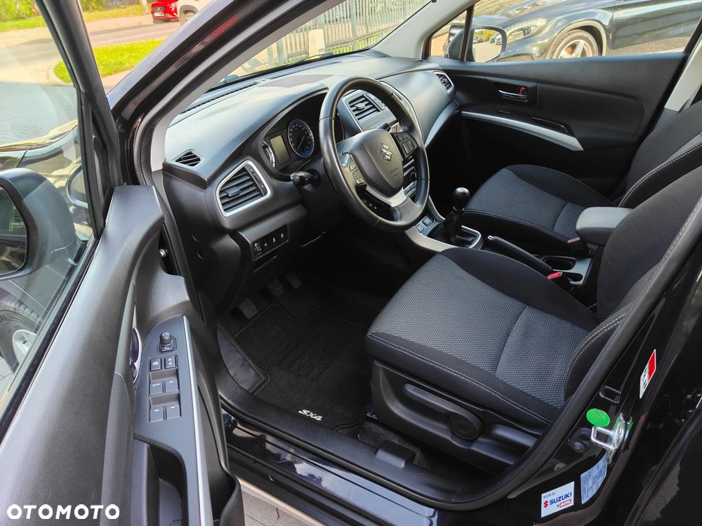 Suzuki SX4 S-Cross 2013