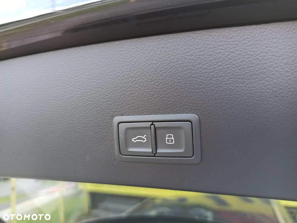 Audi A6 Avant 3.0 TDI quattro S tronic - 13