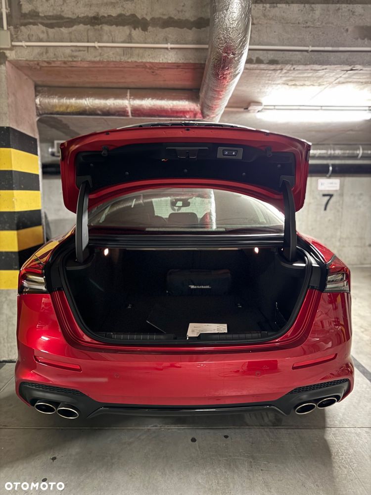 Maserati Ghibli GT (Ultima) Hybrid - 37