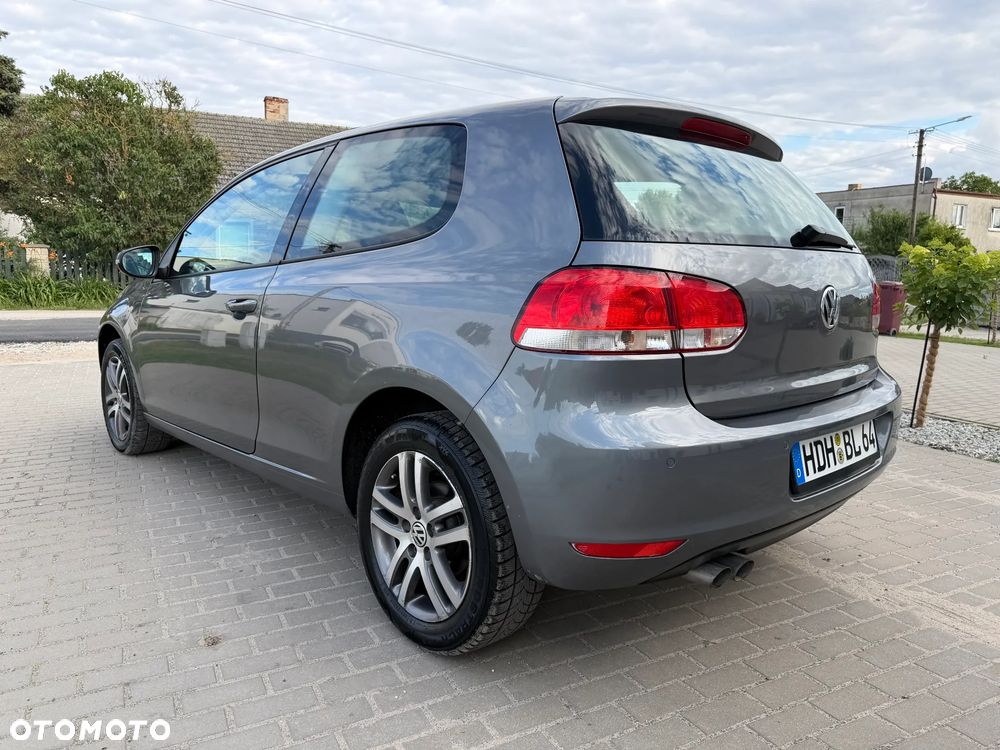 Volkswagen Golf 2.0 TDI DPF DSG Highline - 26