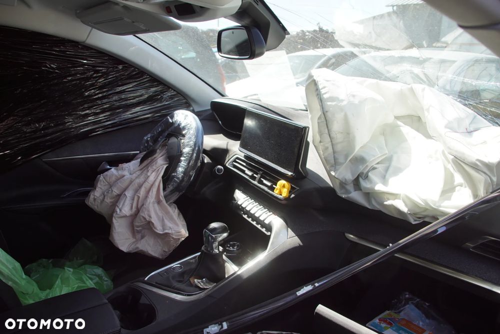Auto na części - Peugeot 3008 II Lift 1.2 PureTech 130 KM HN05 20R101 KTV 2021R Silnik Skrzynia Drzwi Błotnik Zderzak Klapa Lampa Lusterko Klamka Szyba Deska Kokpit Sterownik Moduł Czujnik Licznik Wyświetlacz Panel - 15
