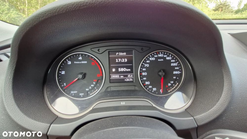 Audi A3 Sportback 2.0 TDI (clean diesel) Ambiente - 17