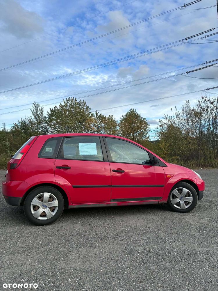 Ford Fiesta - 6