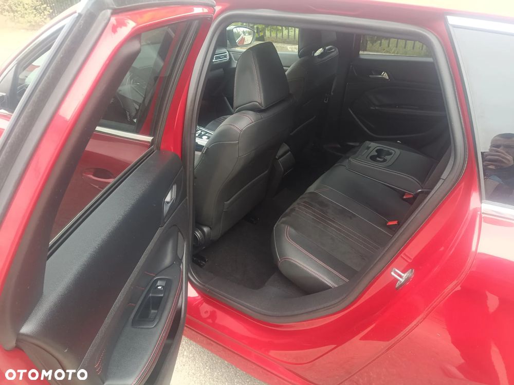 Peugeot 308 1.2 PureTech GT Pack S&S EAT8 - 15