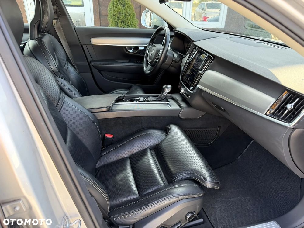 Volvo V90 Cross Country D5 AWD Pro - 10