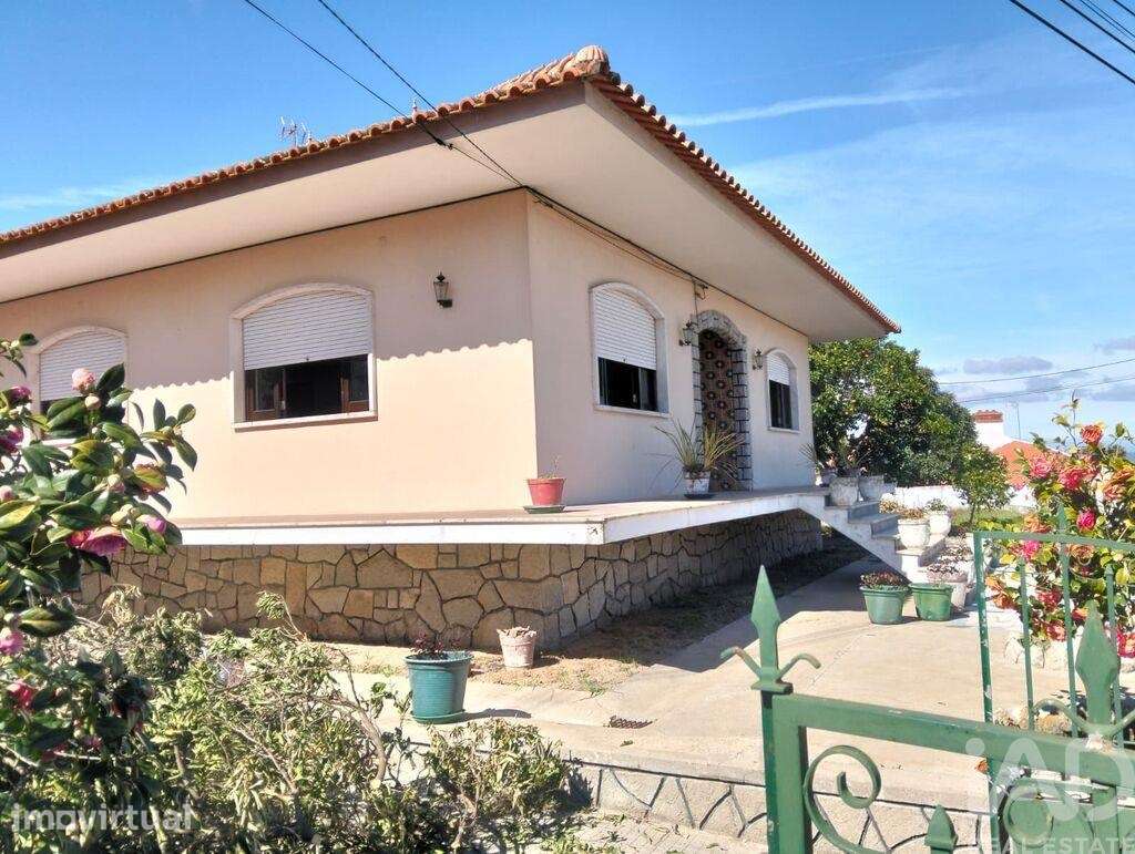 Andar de moradia T3 em Vale de Cavalos de 139 m2 - Grande imagem: 4/40