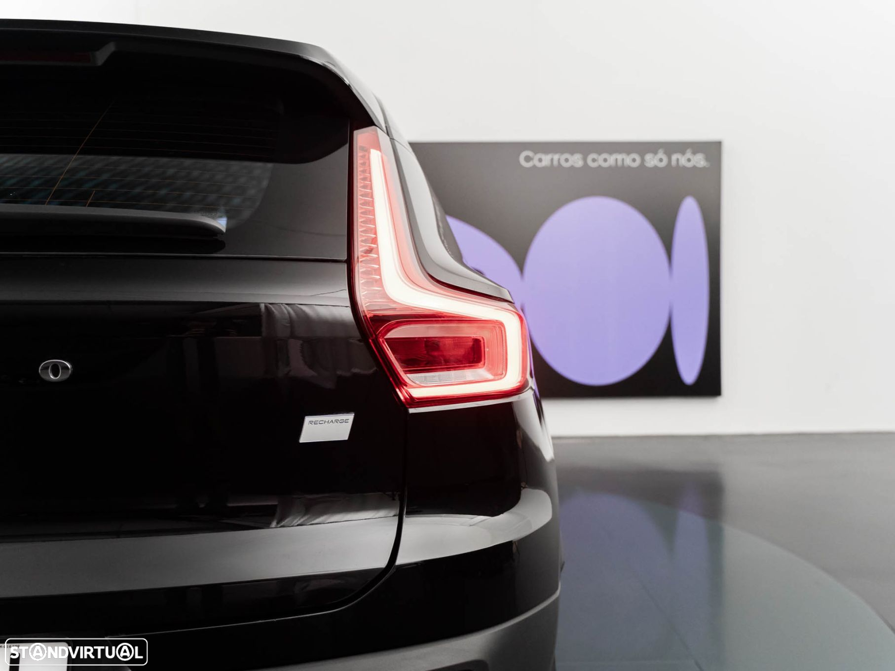 Volvo XC 40 Recharge Core - 10