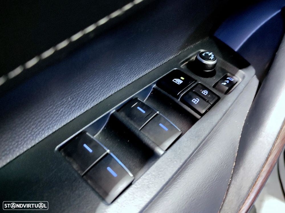 Toyota Corolla Touring Sports 1.8 Hybrid Trek - 26