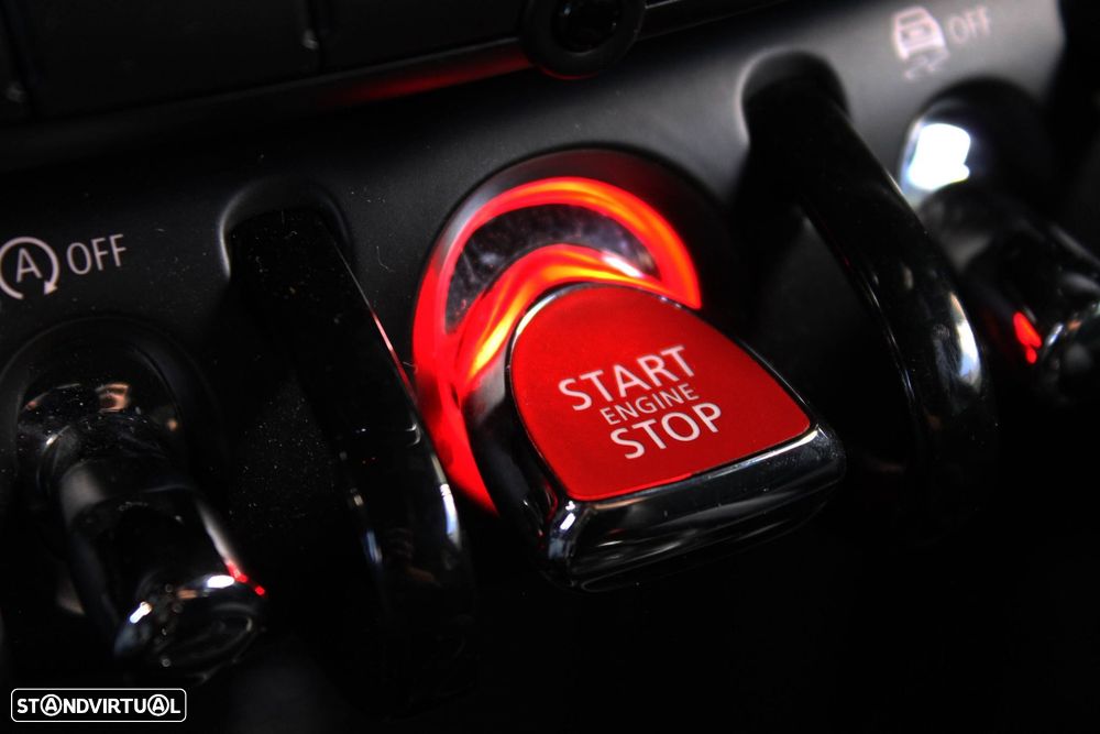 MINI 3 Portas John Cooper Works GP Aut. - 28