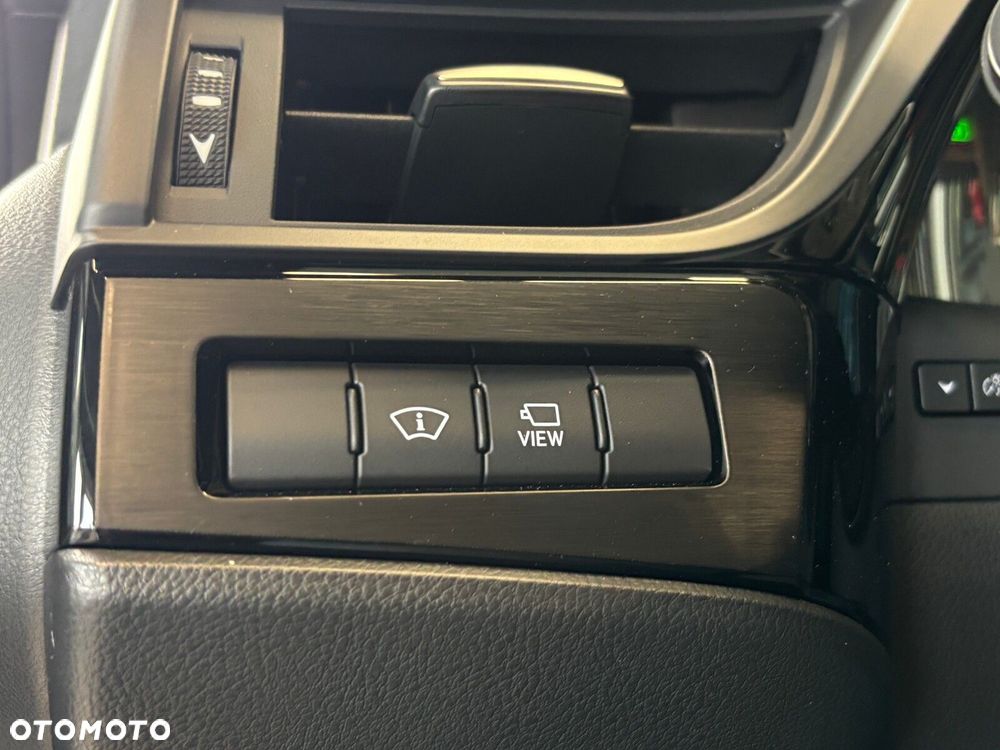 Lexus ES - 11