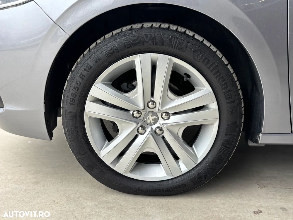 Peugeot 301 1.5 BlueHDI FAP Allure - 11