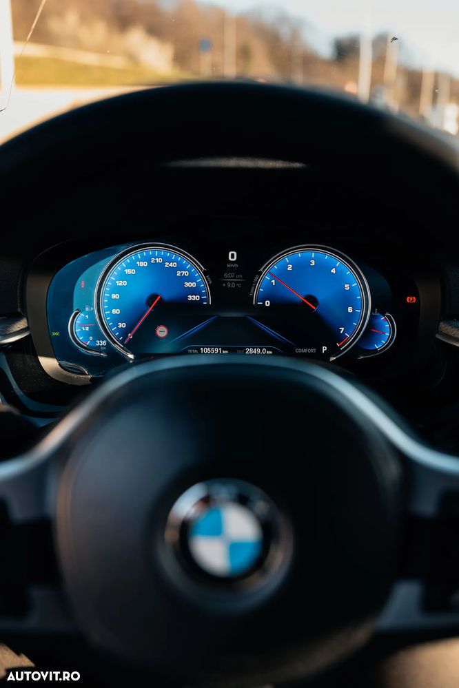 BMW Seria 5 530i xDrive Aut. M Sport Edition - 9