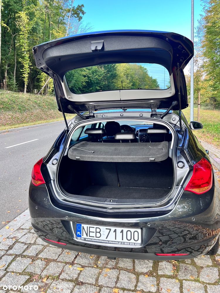 Opel Astra - 38