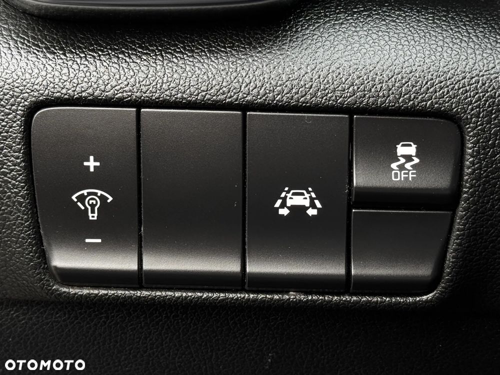 Kia Sportage 1.7 CRDI 2WD ISG Spirit - 24