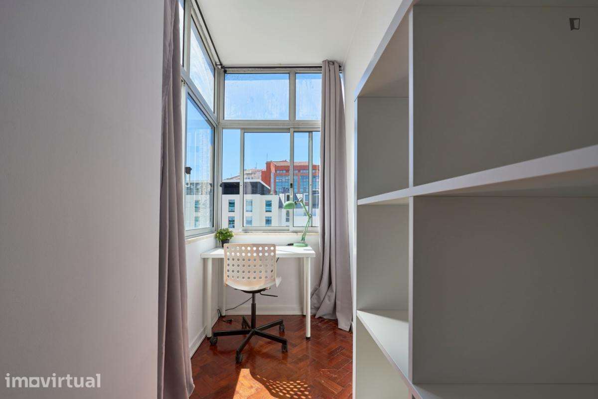 Quarto - localizado em Saldanha Lisbon - Grande imagem: 3/43