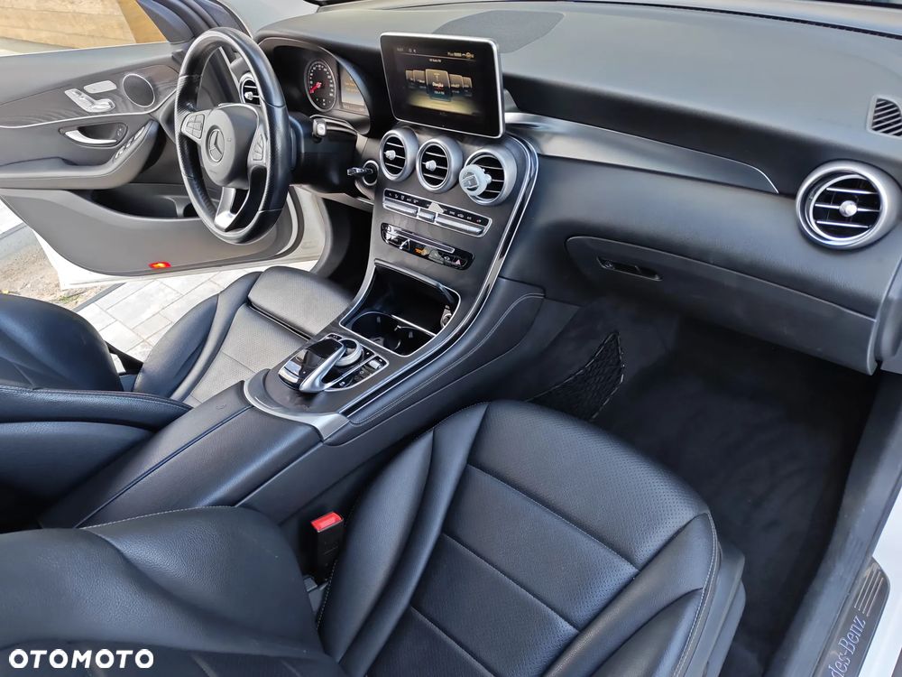 Mercedes-Benz GLC - 2