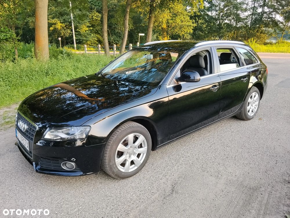Audi A4 Avant 2.0 TDI DPF Attraction - 1