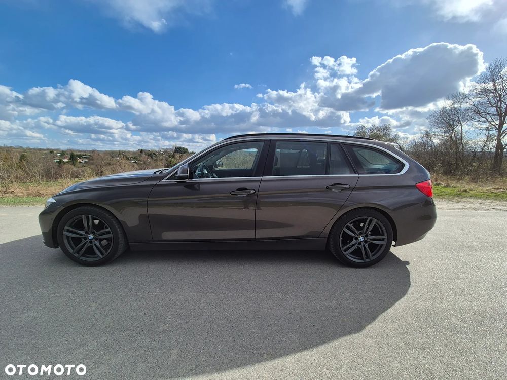 BMW Seria 3 320d Efficient Dynamic Edition - 10