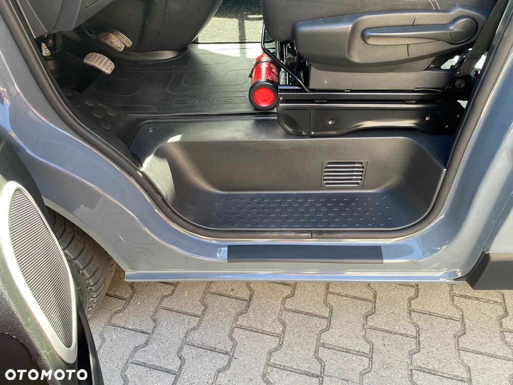 Renault Trafic Doka Brygadowa I REj. 11.2021 - 16
