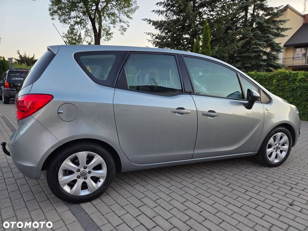 Opel Meriva 1.4 T Cosmo - 4
