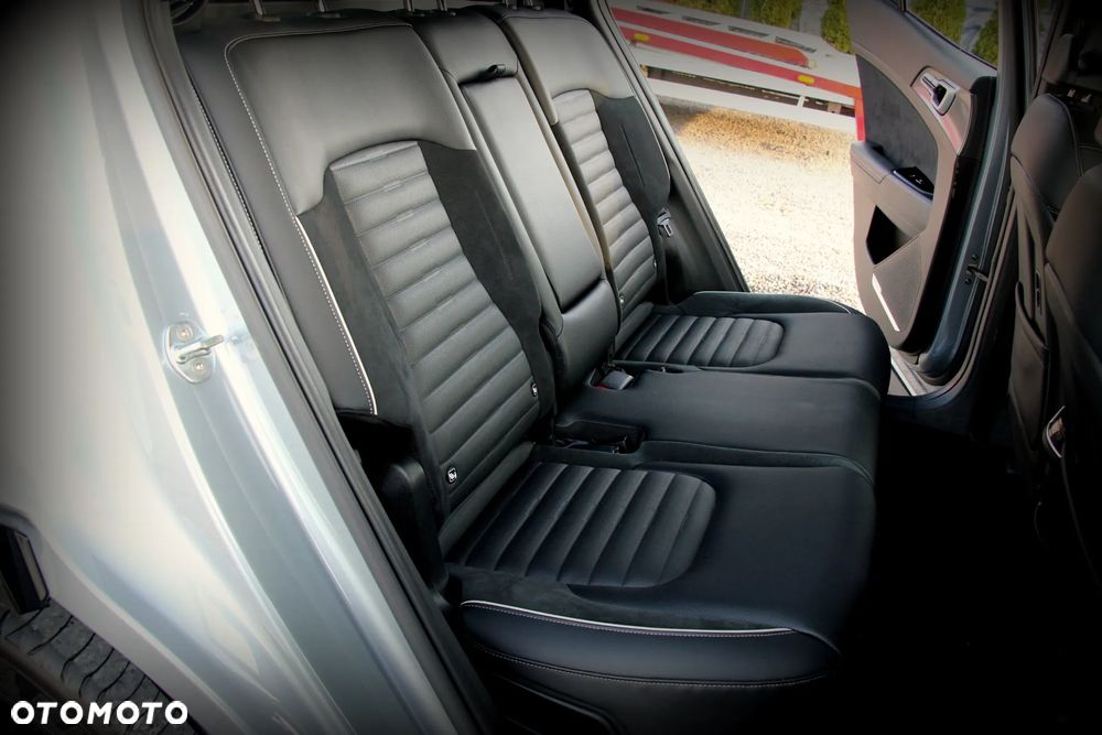 Kia Sportage 1.6 T-GDI AWD Paket GT-Line - 11