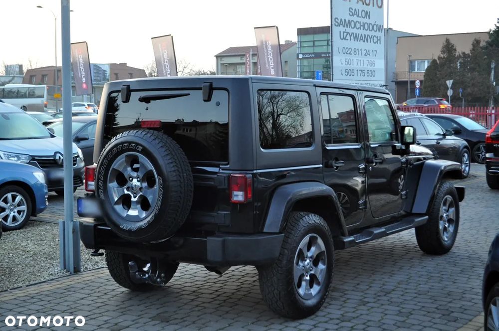 Jeep Wrangler 3.6 Unlim Sahara - 9