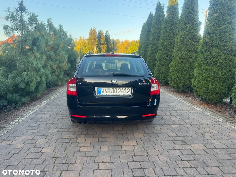 Skoda Octavia 2.0 TDI DPF FAMILY - 10