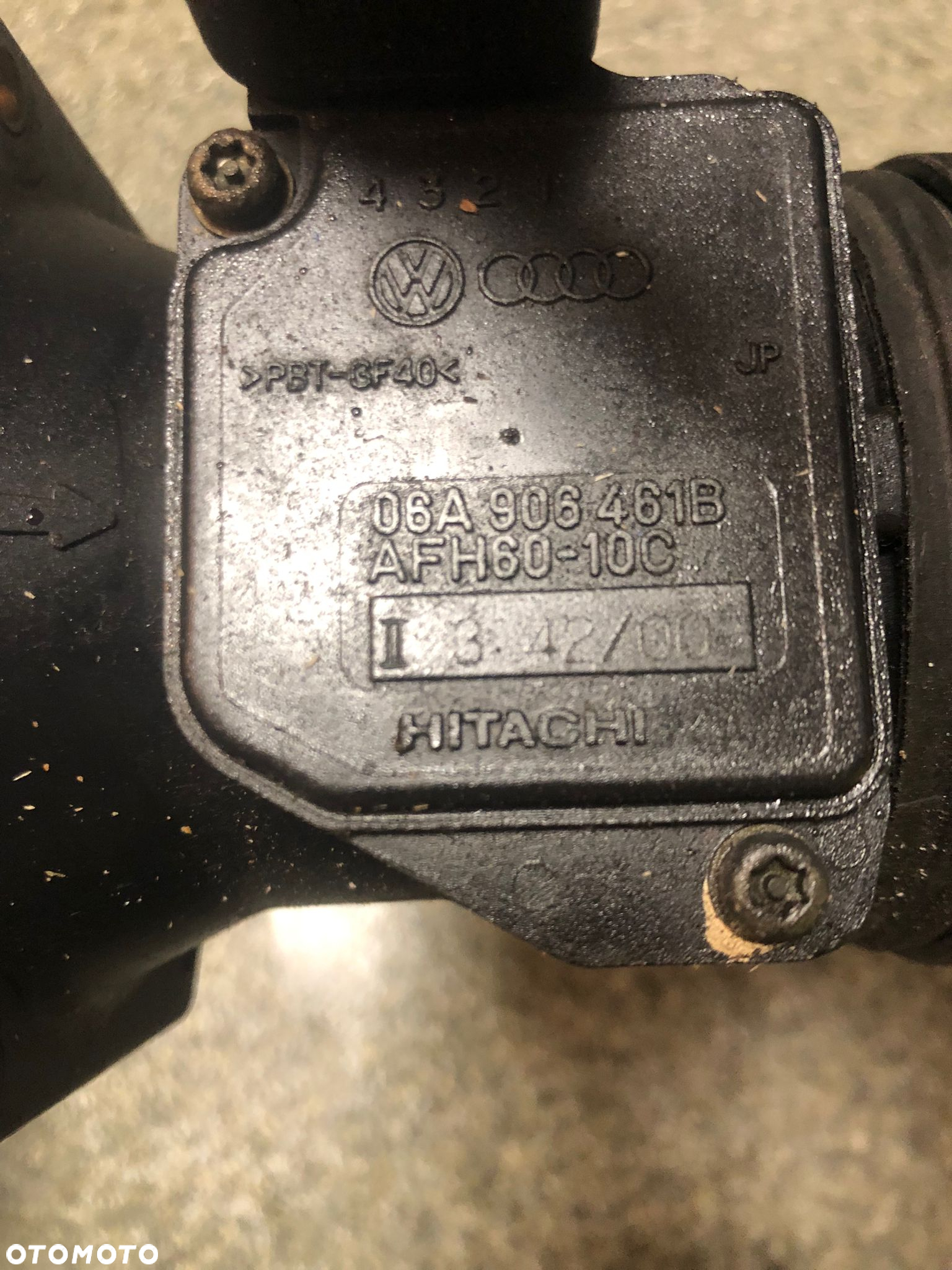 Przepływomierz Rura Dolotowa Audi A3 8L 06A906461B  1J0129684 - 3