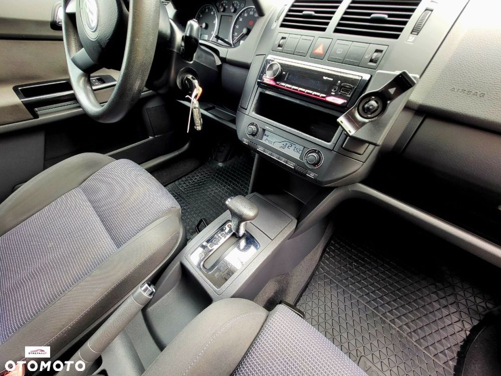 Volkswagen Polo - 14