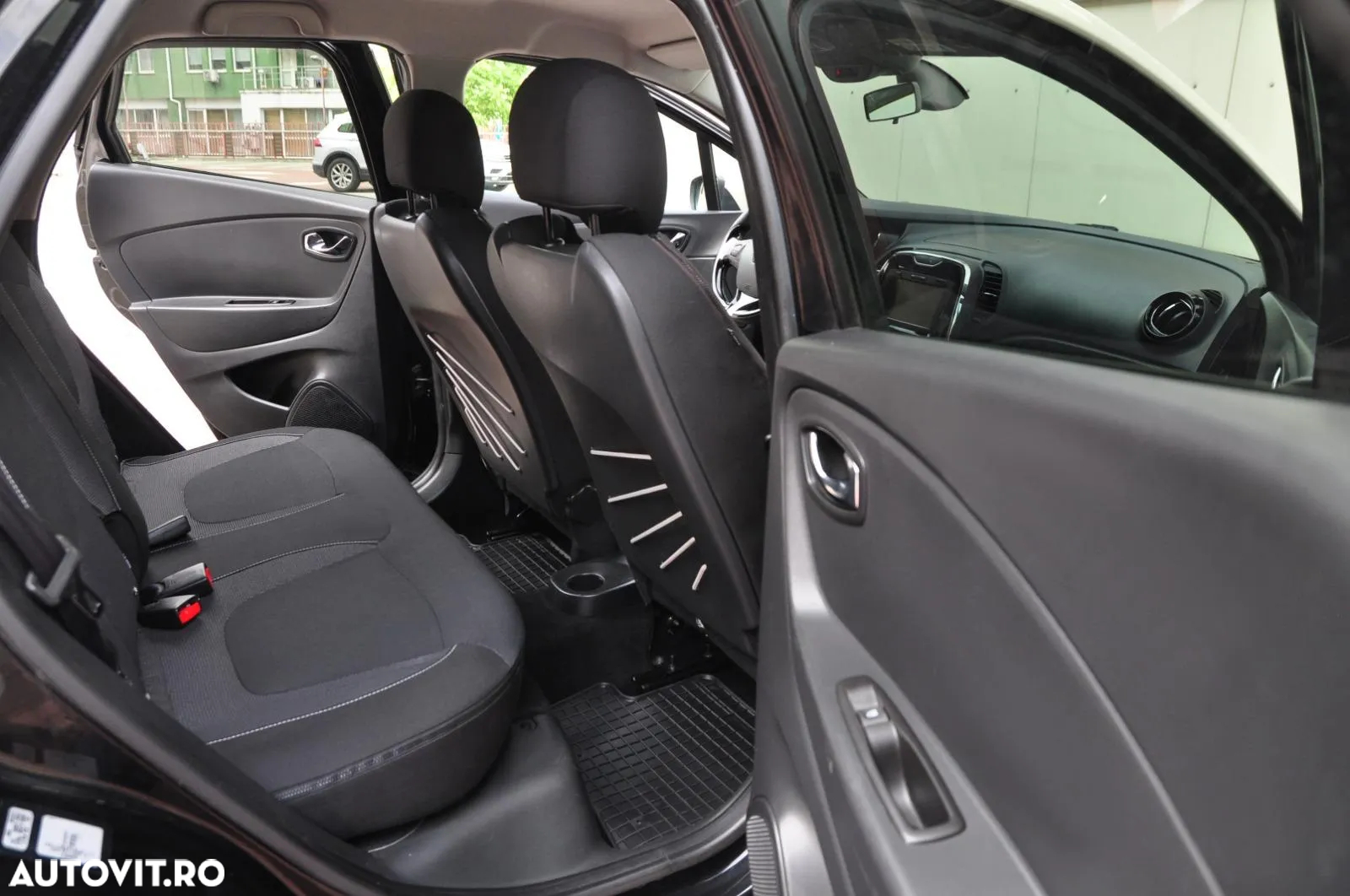 Renault Captur (ENERGY) TCe 90 INTENS - 16