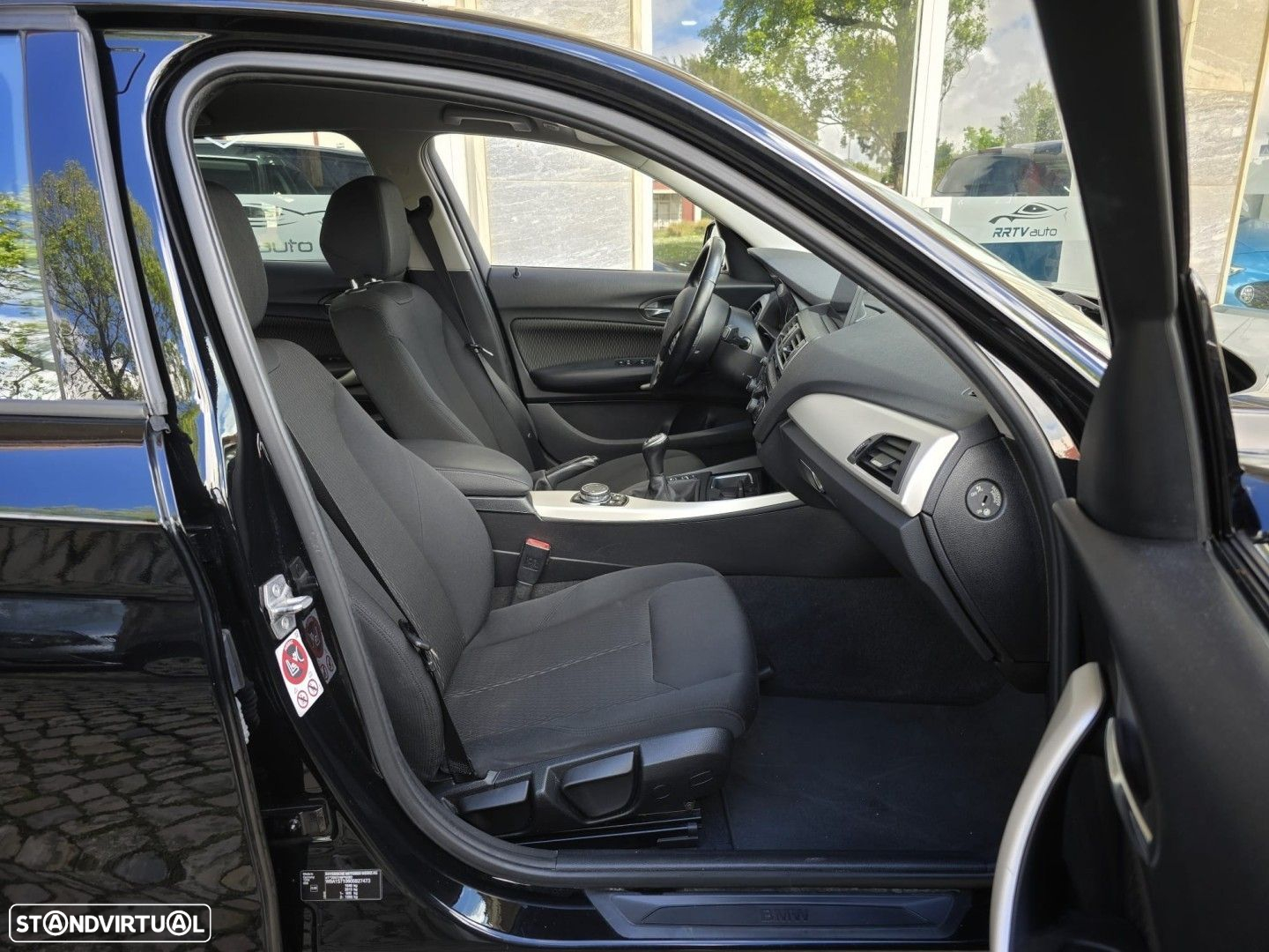 BMW 120 d Advantage - 18