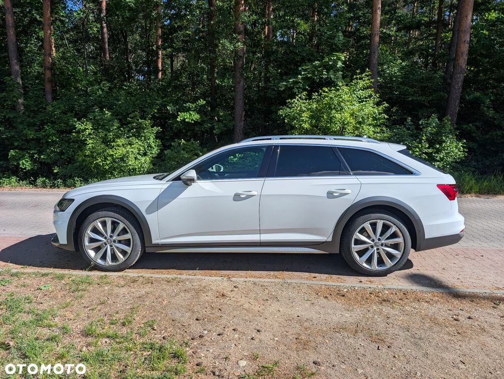 Audi A6 Allroad - 1