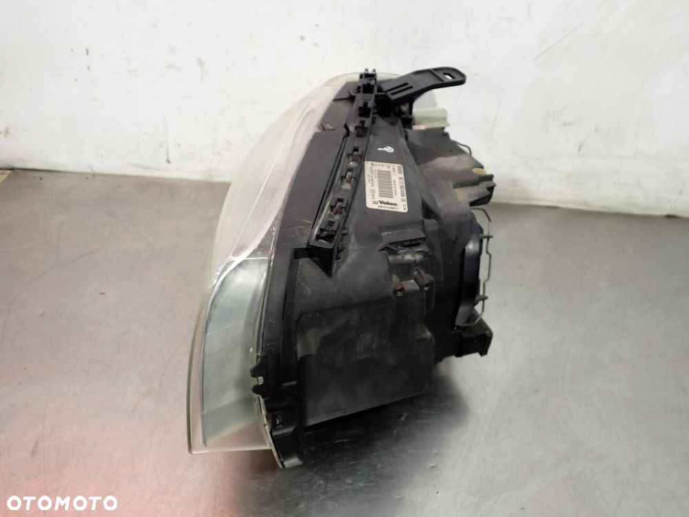 LAMPA PRAWA PRZEDNIA BMW E87 - 3