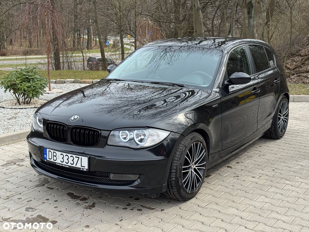 BMW Seria 1 118d DPF - 1