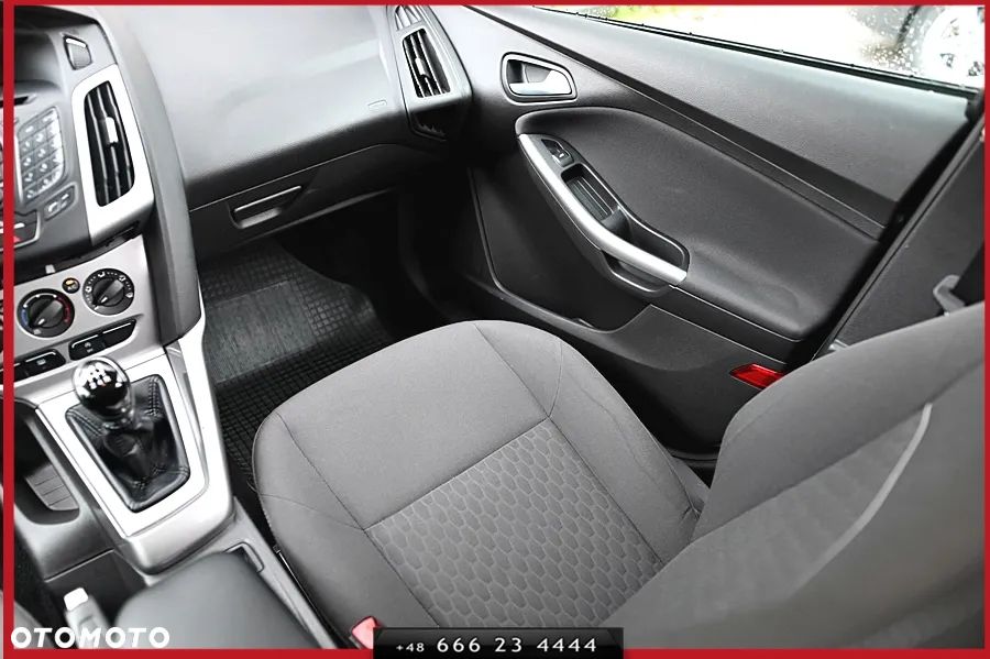 Ford Focus 1.0 EcoBoost Titanium - 20