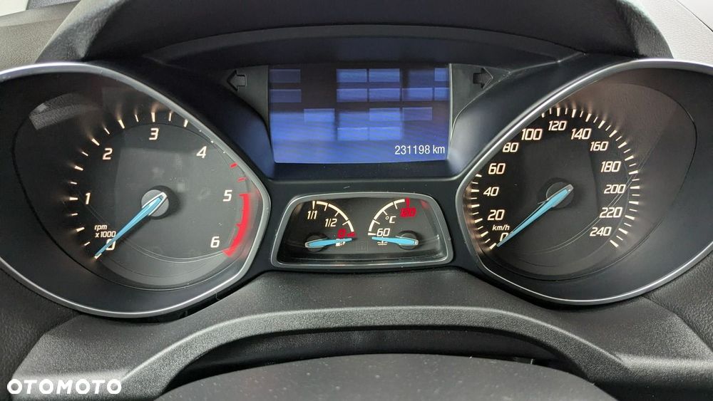 Ford Kuga 2.0 TDCi 2x4 Black & Silver - 23