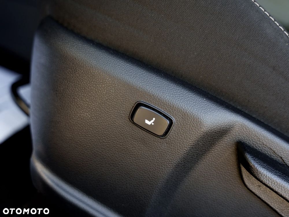 Kia Ceed 1.6 CRDi 136 ISG Spirit - 40